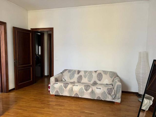 Appartamento in affitto a Centro Storico, Modena