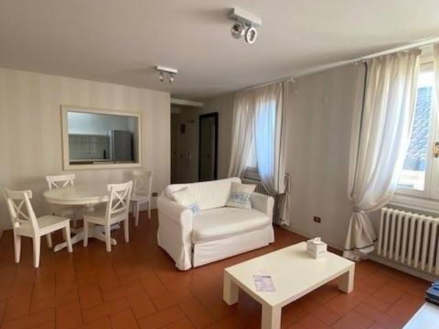 Appartamento in affitto a Centro Storico, Modena