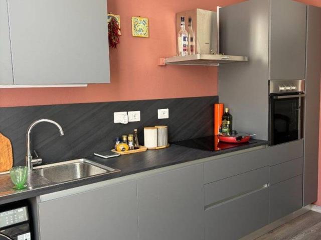Appartamento in affitto a Centro Storico, Modena
