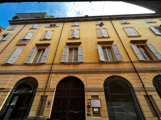 Appartamento in affitto a Centro Storico, Modena