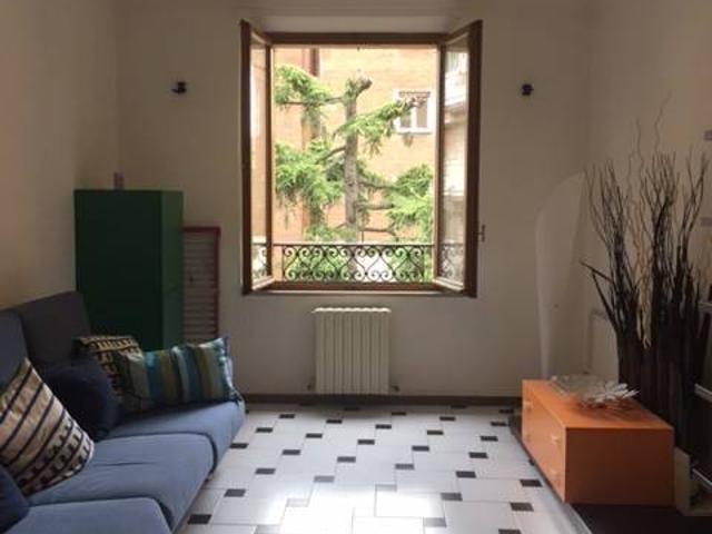 Appartamento in affitto a Centro Storico, Modena