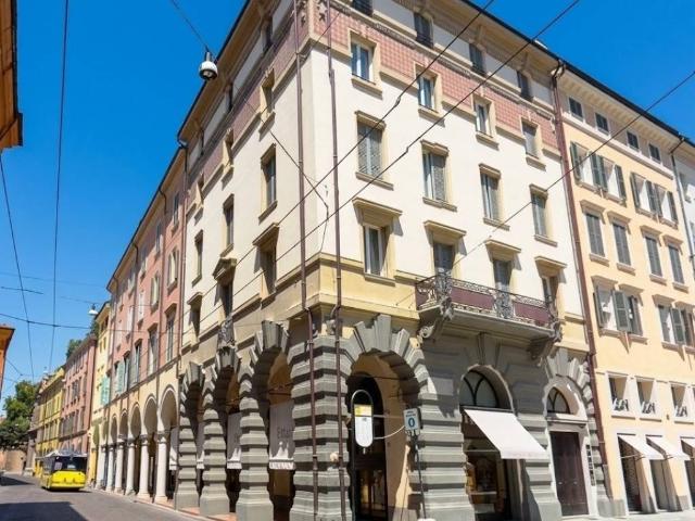 Appartamento in affitto a Centro Storico, Modena