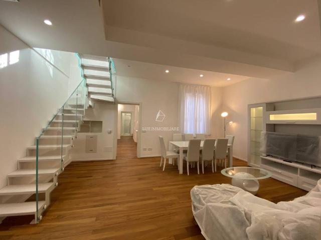 Appartamento in affitto a Centro Storico, Modena