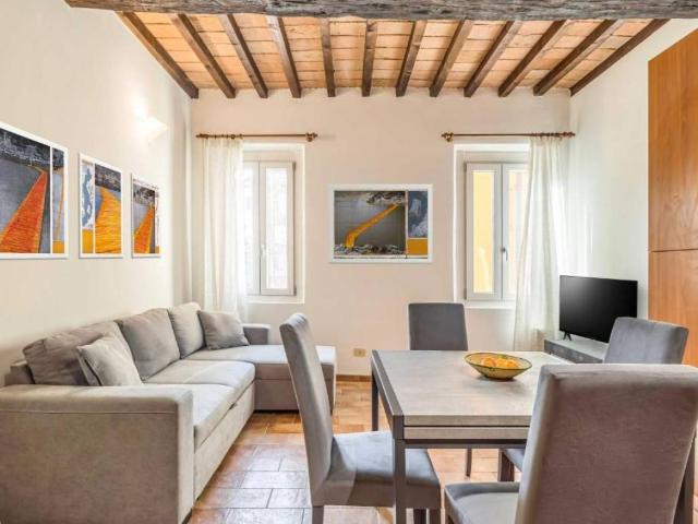 Appartamento in affitto a Centro Storico, Modena