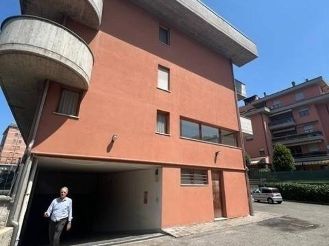 Appartamento in affitto a Centro Storico, Modena
