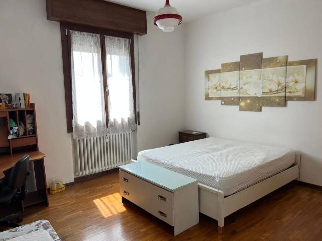 Appartamento in affitto a Punta, Modena