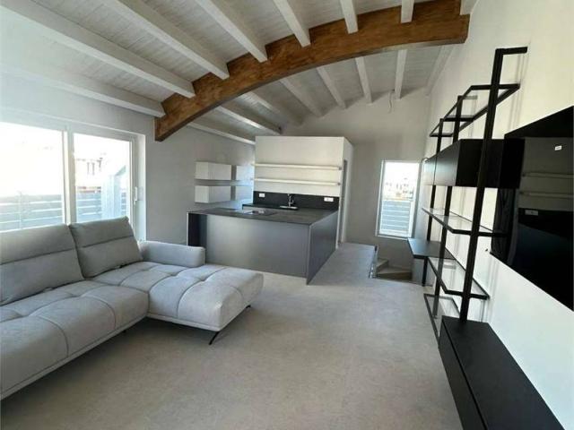 Appartamento in affitto a San Faustino, Modena