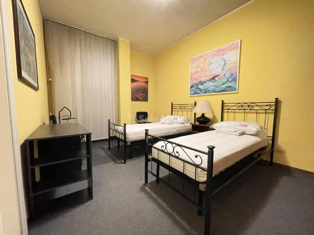 Appartamento in affitto a Centro Storico, Modena