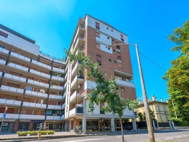 Appartamento in affitto a Centro Storico, Modena
