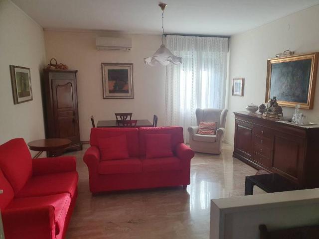 Appartamento in affitto a Modena, Reggio Emilia