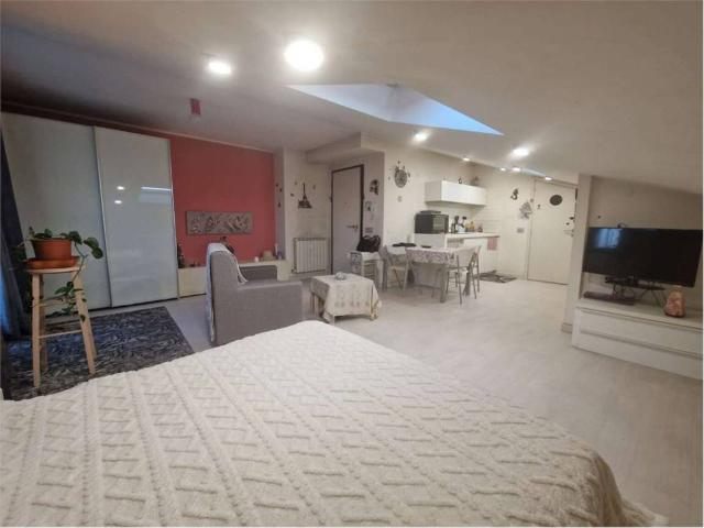 Appartamento in affitto a Modena, Reggio Emilia