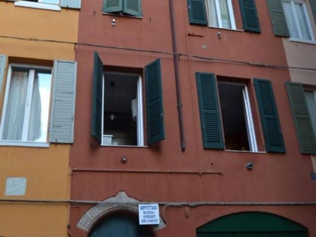 Appartamento in affitto a Centro Storico, Modena
