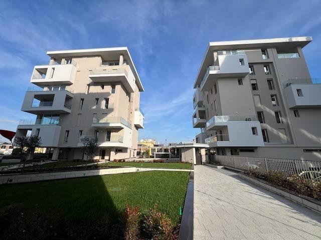 Appartamento in affitto a Buon Pastore, Modena