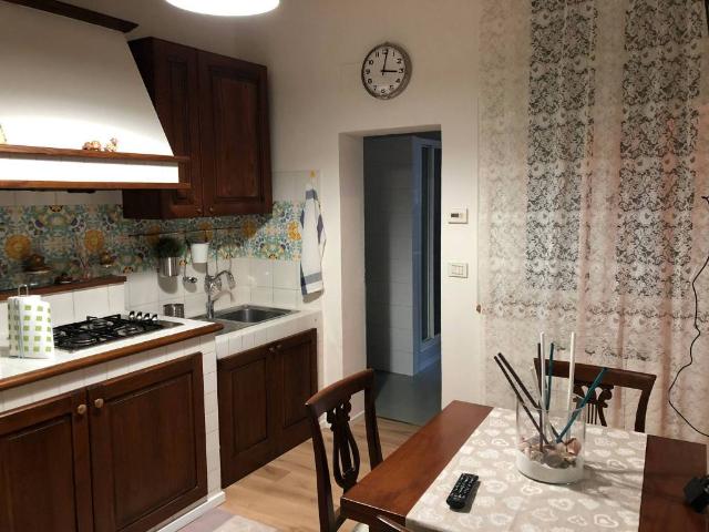 Appartamento in affitto a Centro Storico, Modena