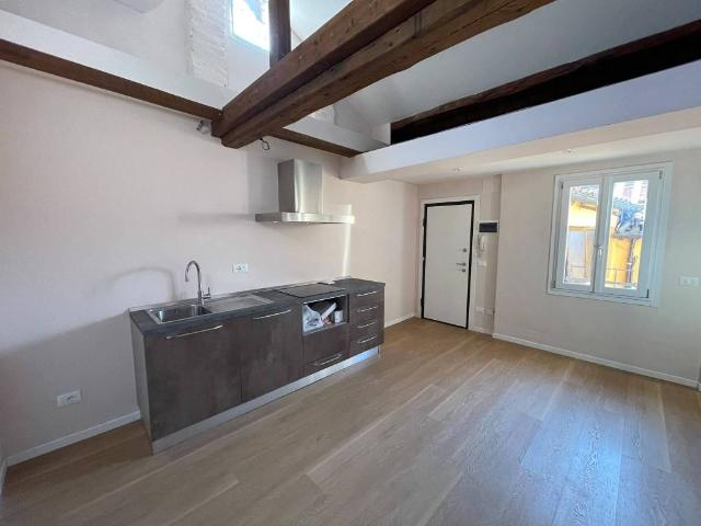 Appartamento in affitto a Cittadella, Modena