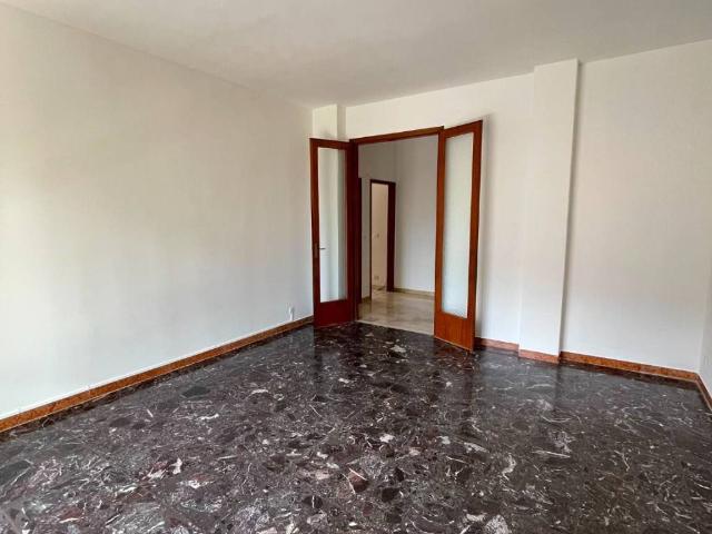 Appartamento in affitto a Centro Storico, Modena