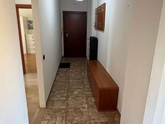 Appartamento in affitto a Centro Storico, Modena