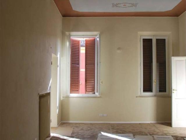 Appartamento in affitto a Centro Storico, Modena