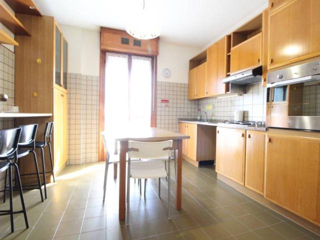 Appartamento in affitto a Modena, Reggio Emilia