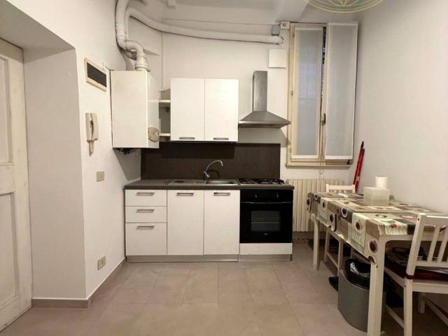 Appartamento in affitto a Centro Storico, Modena