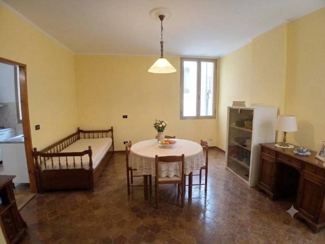 Appartamento in affitto a Centro Storico, Modena