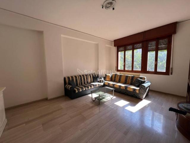 Appartamento in affitto a Quartiere Saliceto, Modena