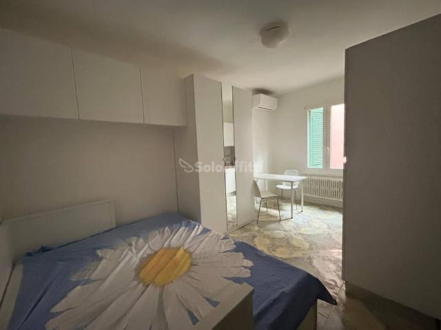 Appartamento in affitto a Centro Storico, Modena