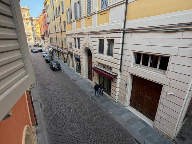 Appartamento in affitto a Centro Storico, Modena
