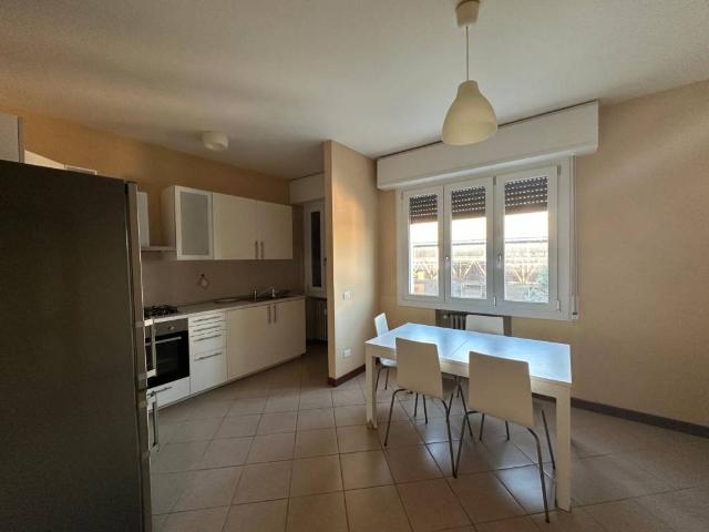 Appartamento in affitto a Centro Storico, Modena