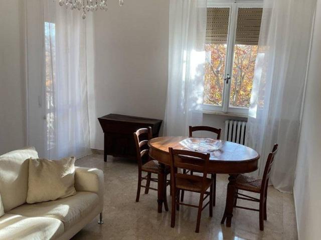 Appartamento in affitto a Centro Storico, Modena