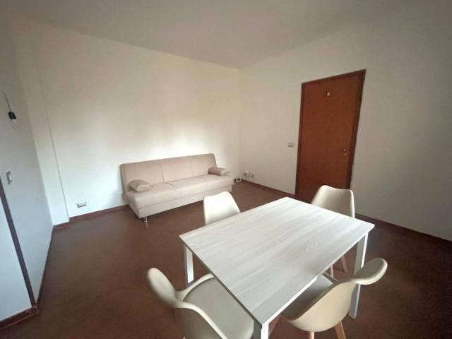 Appartamento in affitto a Centro Storico, Modena