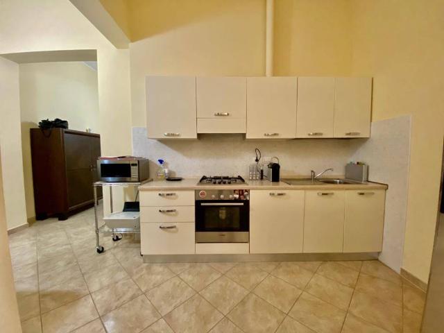 Appartamento in affitto a Centro Storico, Modena