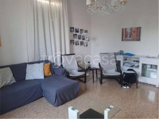 Appartamento in affitto a Sant'Agnese, Modena