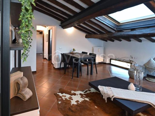 Appartamento in affitto a Centro Storico, Modena