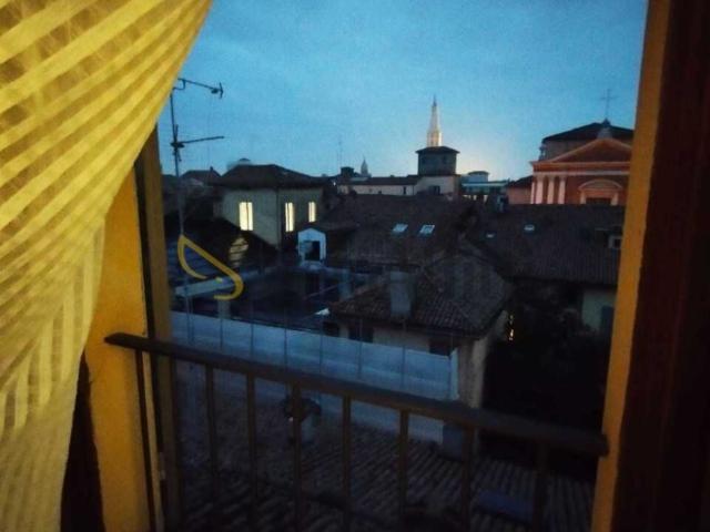 Appartamento in affitto a Centro Storico, Modena