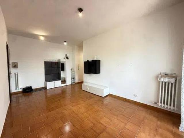 Appartamento in affitto a Modugno, Bari