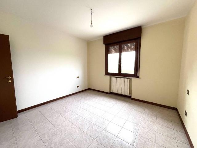 Appartamento in affitto a Moglia, Lombardia