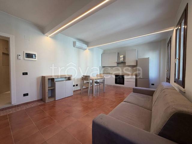 Appartamento in affitto a Moglia, Lombardia