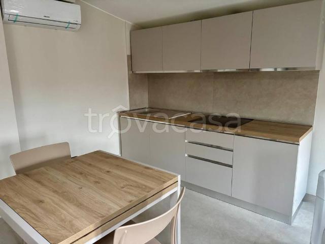 Appartamento in affitto a Moglia, Lombardia