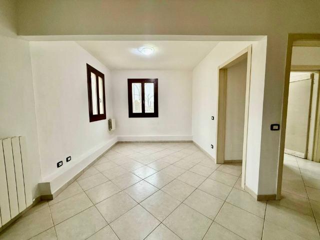 Appartamento in affitto a Ghiaroni, Molinella