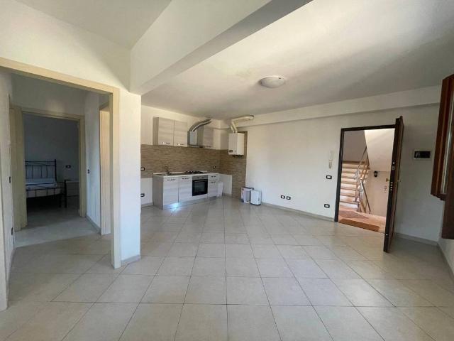 Appartamento in affitto a Ghiaroni, Molinella