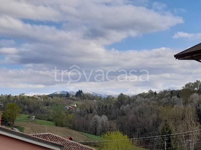 Appartamento in affitto a Carassone, Piemonte