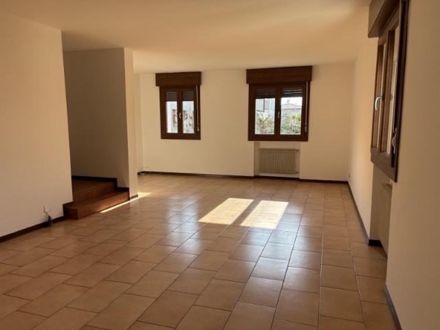 Appartamento in affitto a Monselice, Veneto