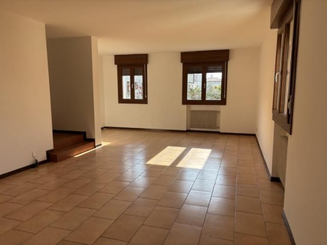 Appartamento in affitto a Monselice, Veneto