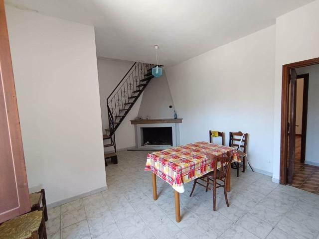 Appartamento in affitto a Monserrato, Sardigna/Sardegna
