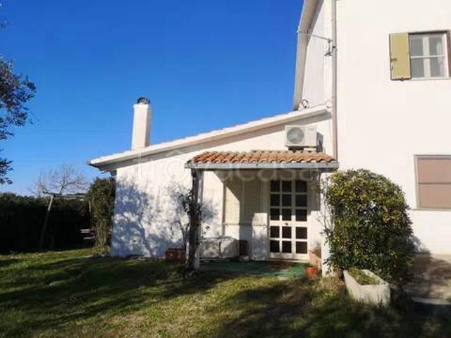 Appartamento in affitto a Montalto Di Castro, Lazio