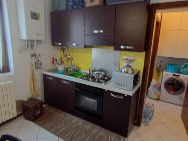Appartamento in affitto a Montano Lucino, Lombardia
