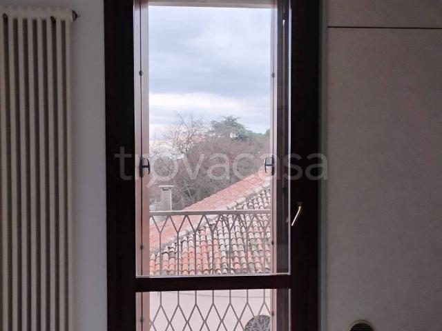 Appartamento in affitto a Montebello Vicentino, Veneto