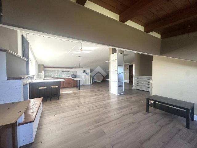Appartamento in affitto a Montecastrilli, Umbria