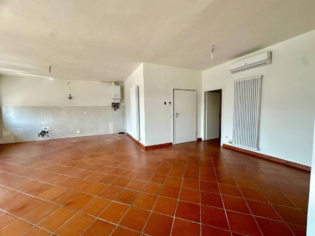 Appartamento in affitto a Montecchia Di Crosara, Veneto